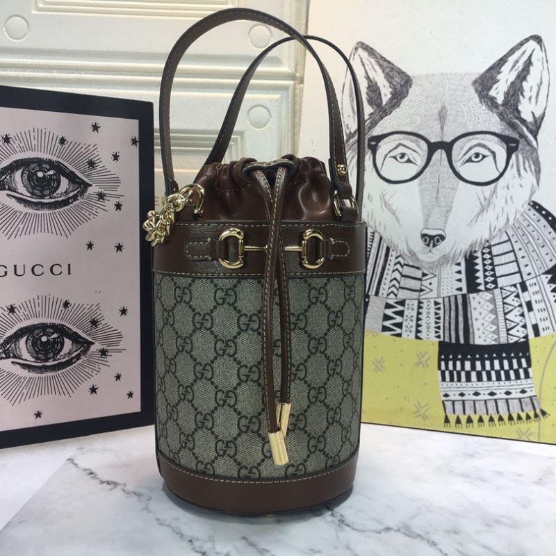 G*u*i bucket bags